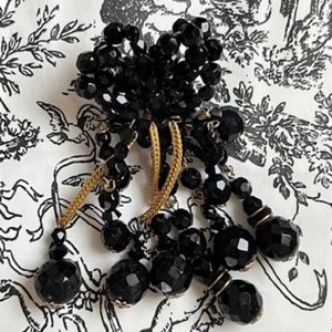ARTISAN Black Beaded Heart Brooch